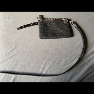 Michael Kors Fanny Belt Bag